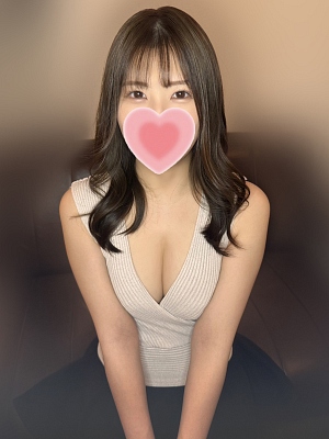 鈴木まきな