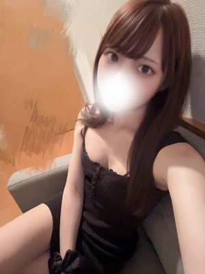 芹沢みさ